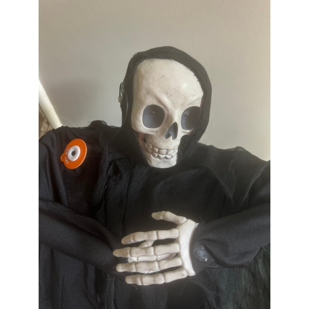 Halloween Shroud Decoration Inside or Outside Battery Operated Grim Reaper